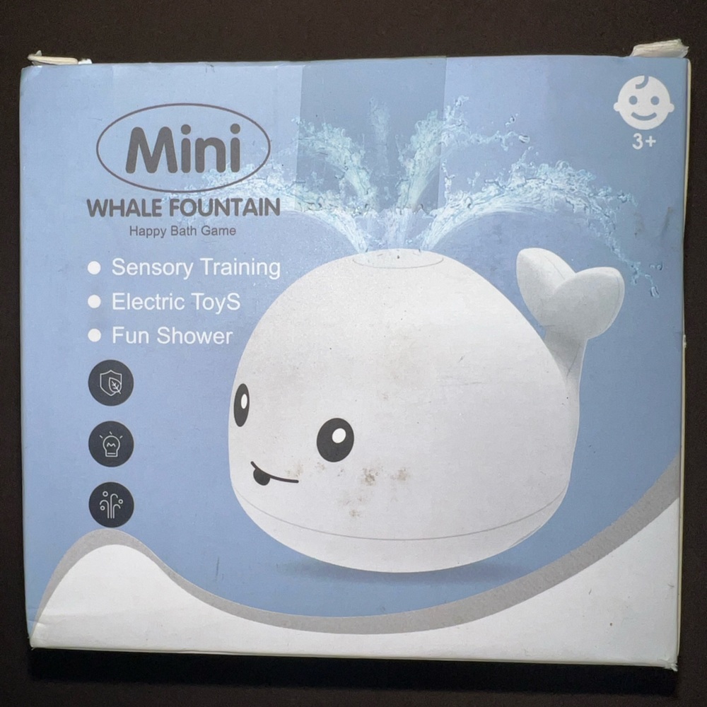 Mini whale fountain bath game